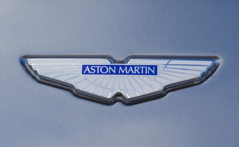 2015-Aston-Martin-RapidE-EV-Concept-7