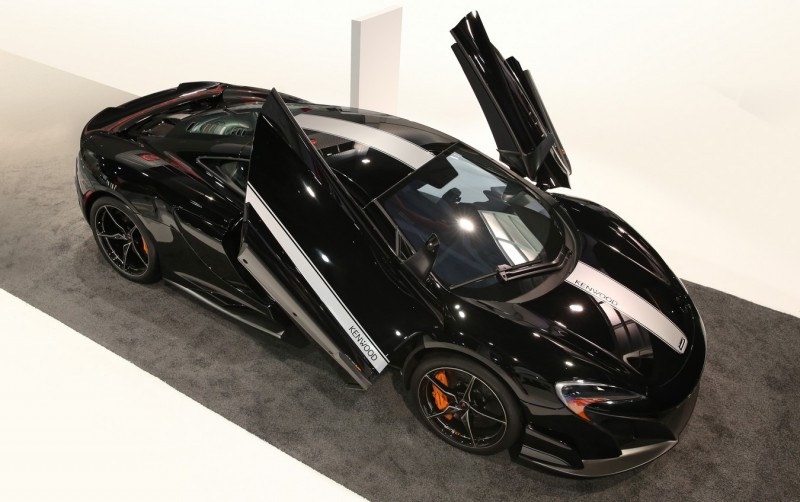 2016-McLaren-675LT-CES-JVCKenwood-3