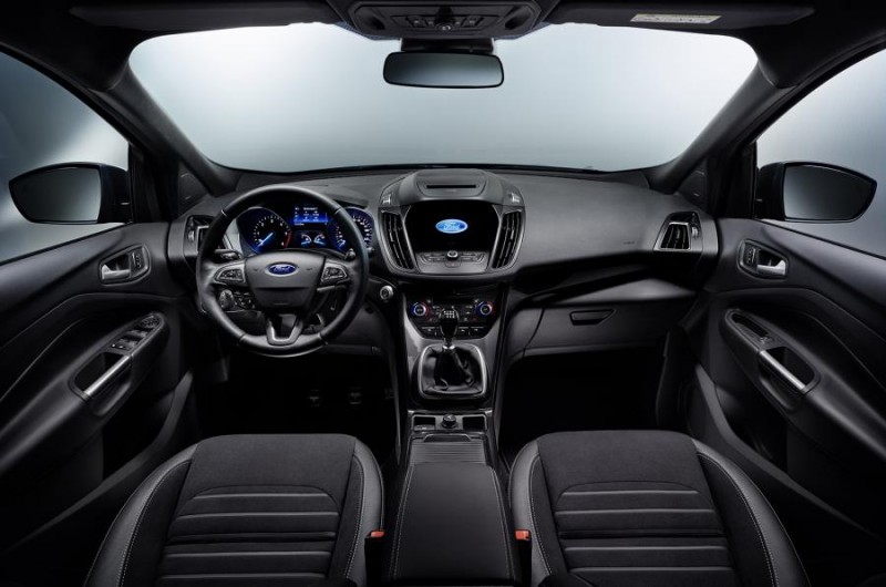 Ford-Kuga-2016 (5)