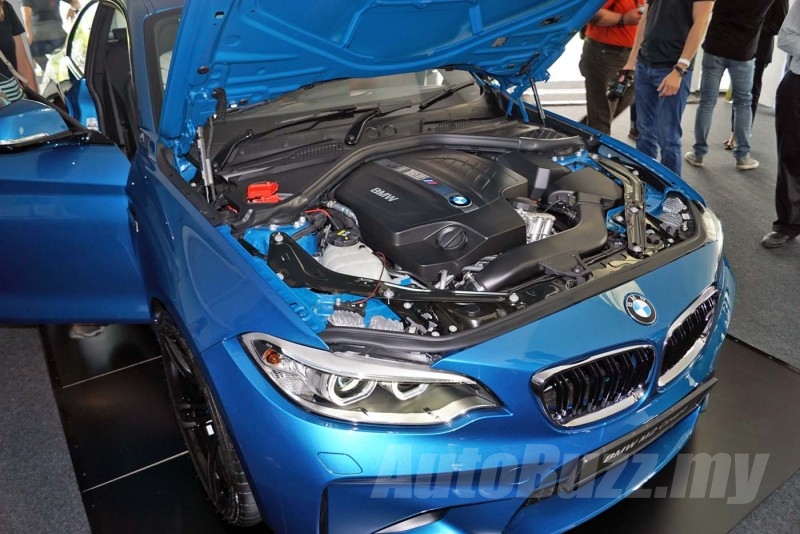 2016-BMW-M2-Launch-008