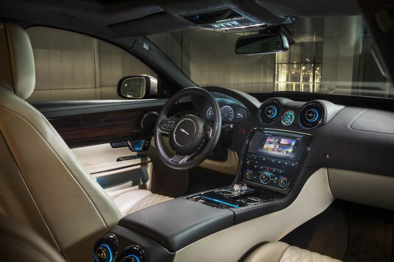 2016 Jaguar XJ Facelift - AutoBuzz.my