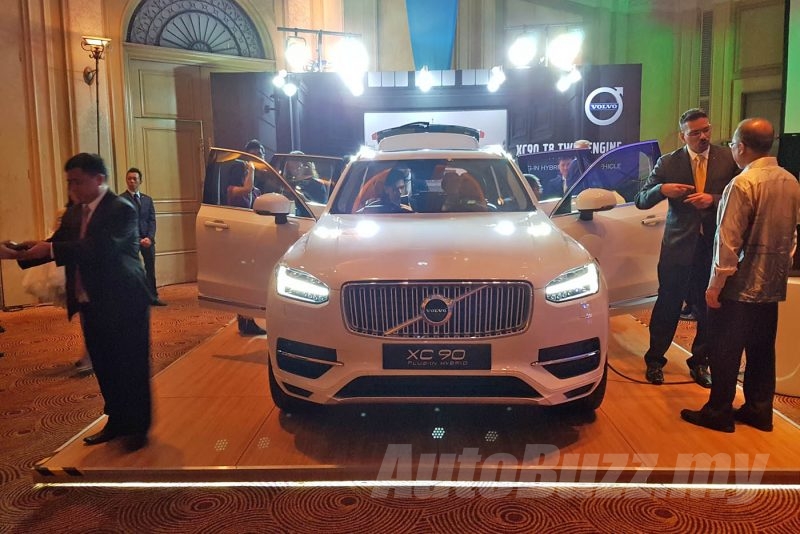 2016 Volvo XC90 T8 CKD Launched in Malaysia - AutoBuzz.my