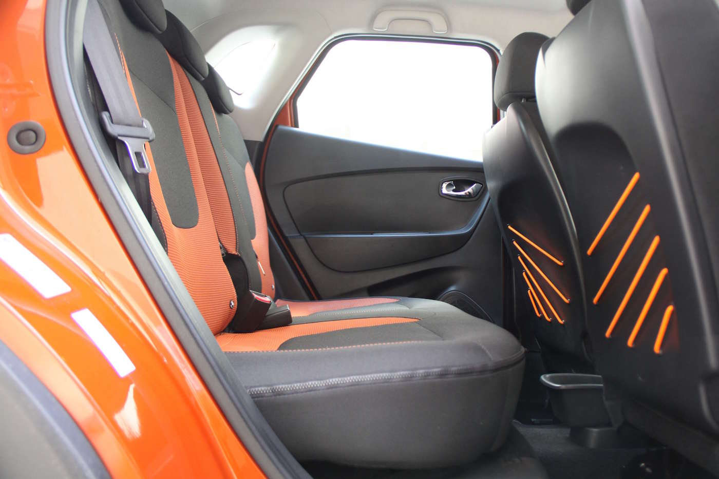 2016-Renault-Captur-1.2L-Review-524