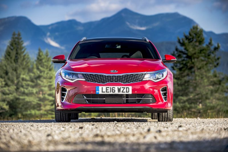 2016 Kia Optima Sportswagon GT Line - AutoBuzz.my