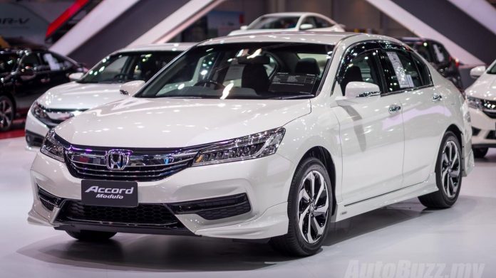 2016 Honda Accord Facelift at Bangkok - AutoBuzz.my