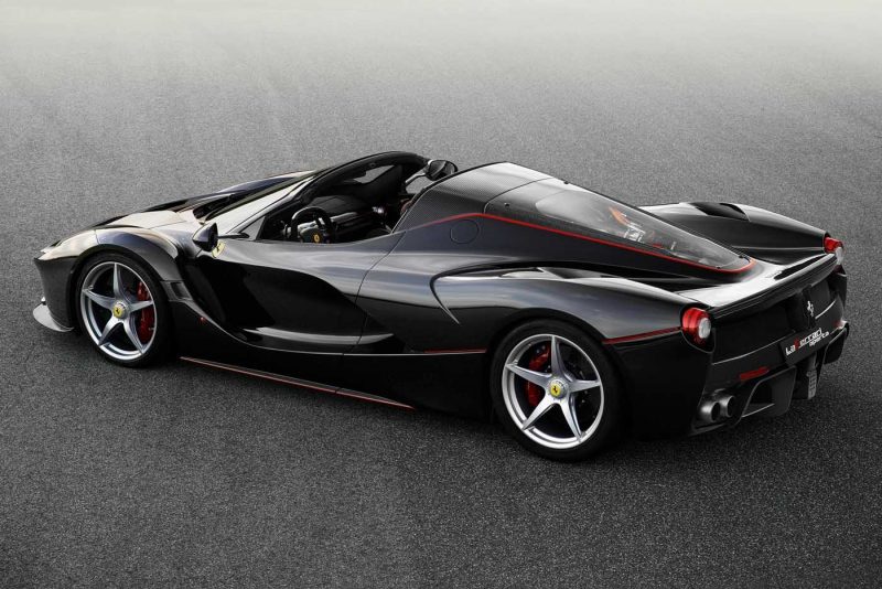 2016-ferrari-laferrari-aperta-03
