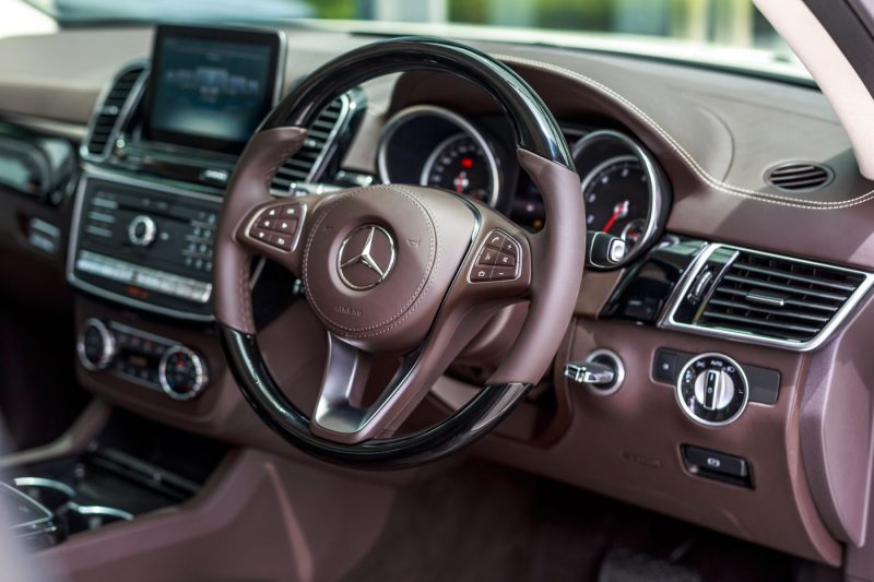 2016 Mercedes-Benz GLS 400 4Matic Launch in Malaysia - AutoBuzz.