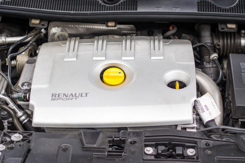 2016 Renault Megane RS 265 Sport Review - AutoBuzz.my