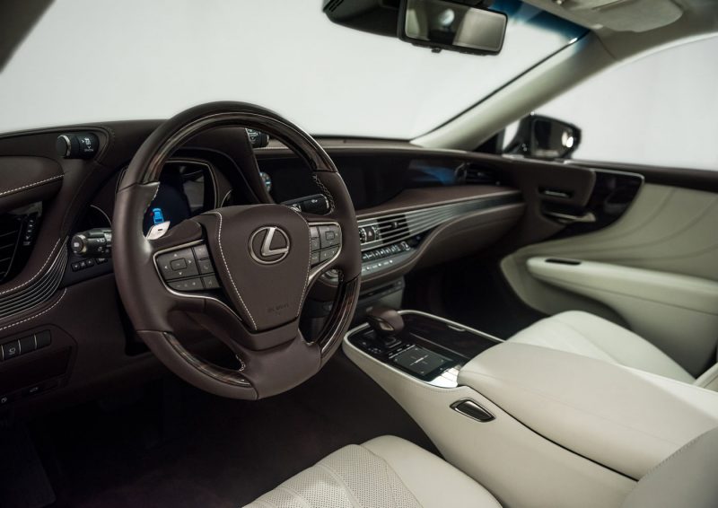 2017 Lexus LS500 Launch - AutoBuzz.my