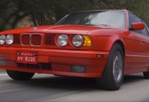 Santa Claus drives an E34 BMW 525i Touring during his off days