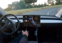 One million self-driving Tesla cars by 2020, claims Elon Musk