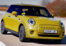Check out this electric MINI towing a Boeing 777 airplane!