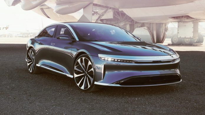 2020-Lucid-Air-12
