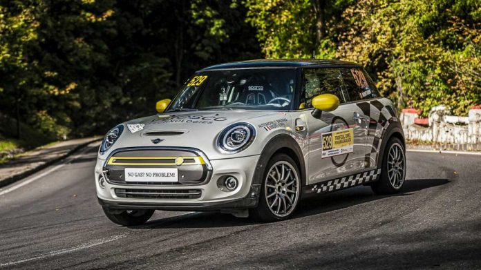 2020-Mini-Cooper-SE-Electric-Rally-3