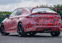New Honda Civic Type R spotted in camouflage at Tokyo Auto Salon