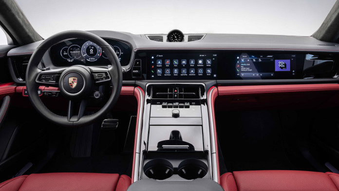 2023-Porsche-Panamera-Interior-2