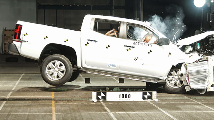 Mitsubishi-Triton-ASEAN-NCAP