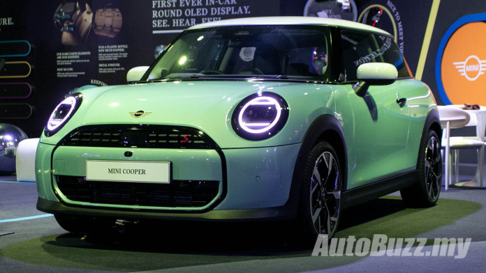 MINI-Cooper-facelift-2024-petrol-Malaysia-2