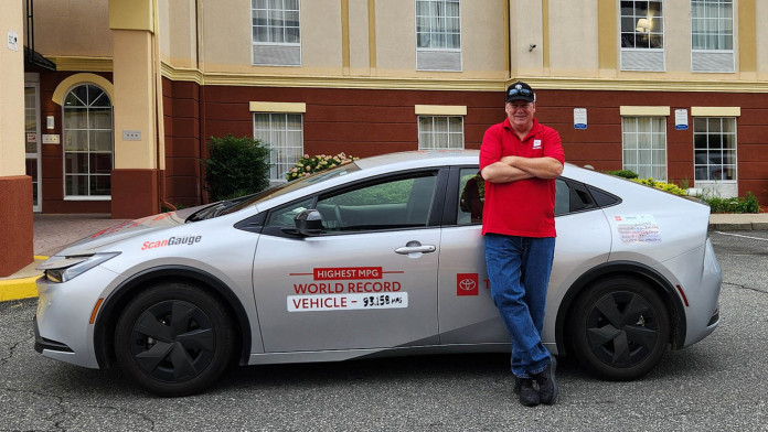 2024-toyota-prius-guinness-world-record-2