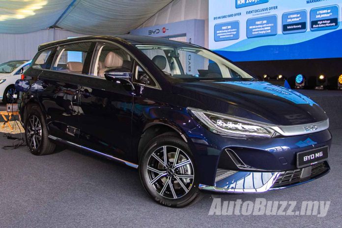 2024-byd-m6-21