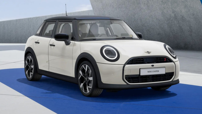 2024-MINI-Cooper-S-5-Door-Malaysia-1
