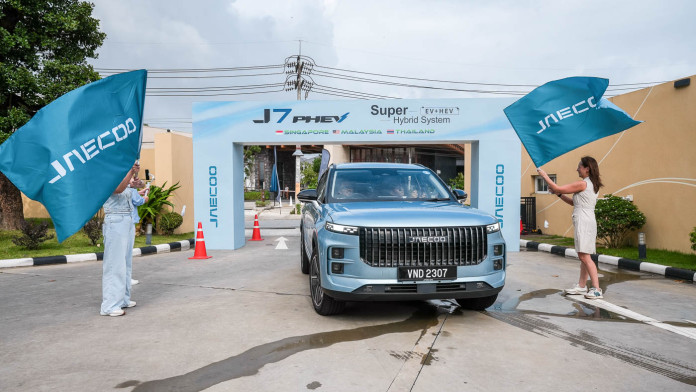 2025-Jaecoo-J7-PHEV-fuel-challenge-1