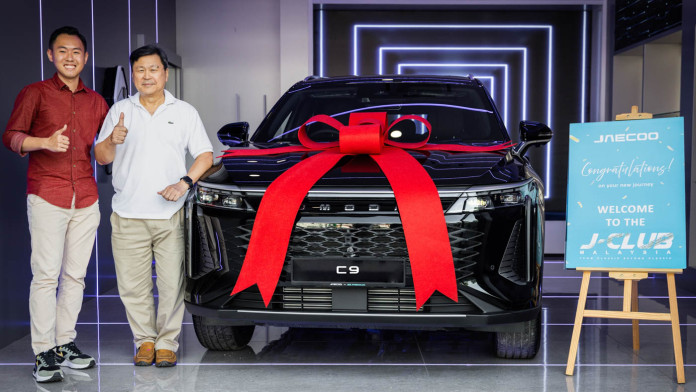 2025-Omoda-C9-First 500-Deliveries-1