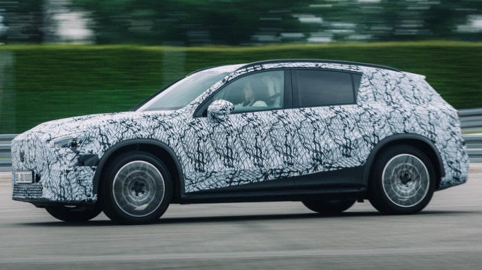 2025-Mercedes-Benz-Electric-GLC-400-4matic-2