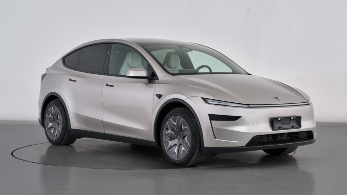 2025-Tesla-Model-YL-teased-China-3