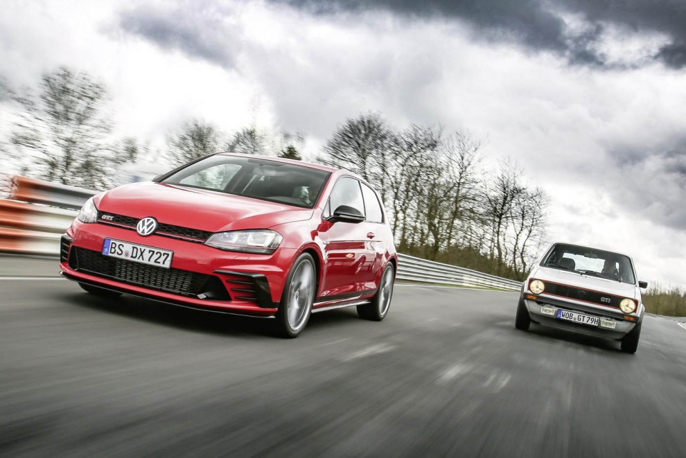 2016-Volkswagen-Golf-GTI-Clubsport-S-005-990x661
