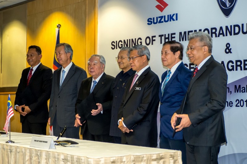 Proton-Suzuki-MOU-Signing-2-800x533
