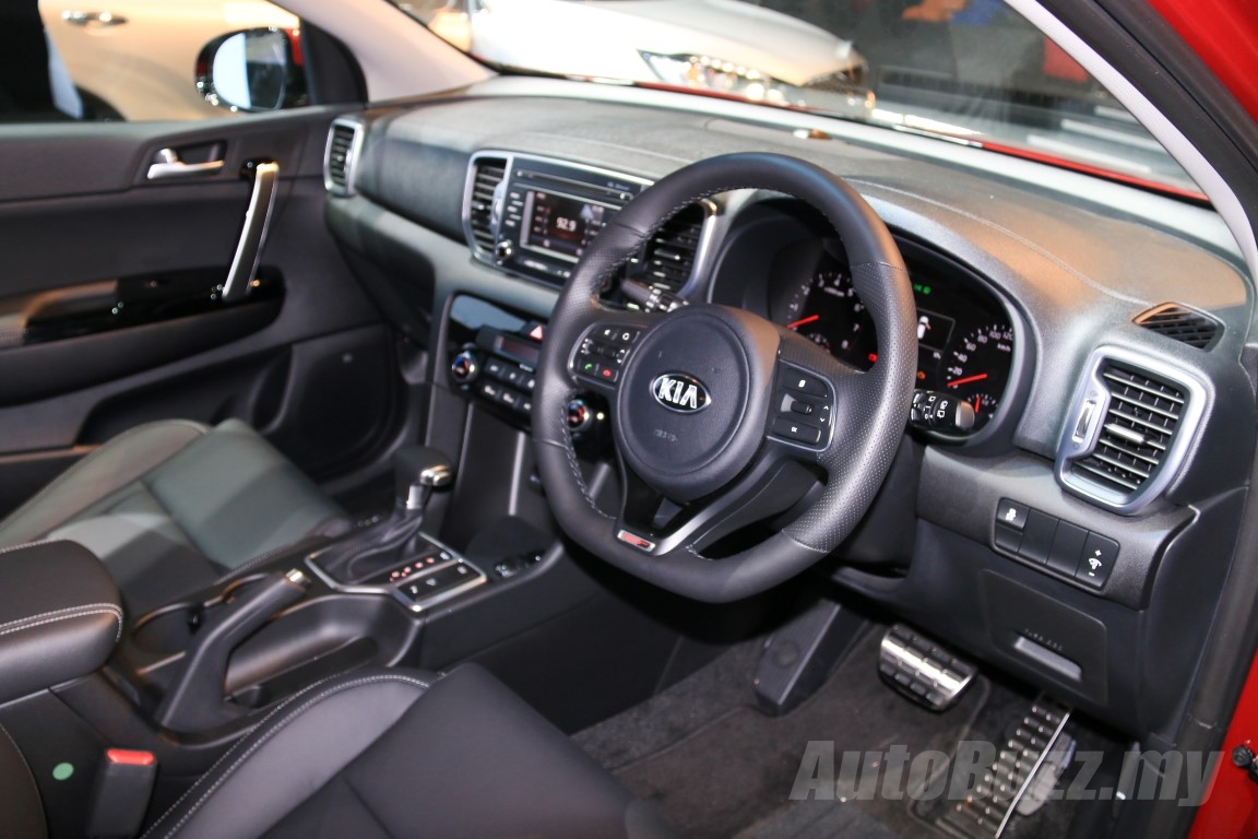2016-Kia-Sporatge-19