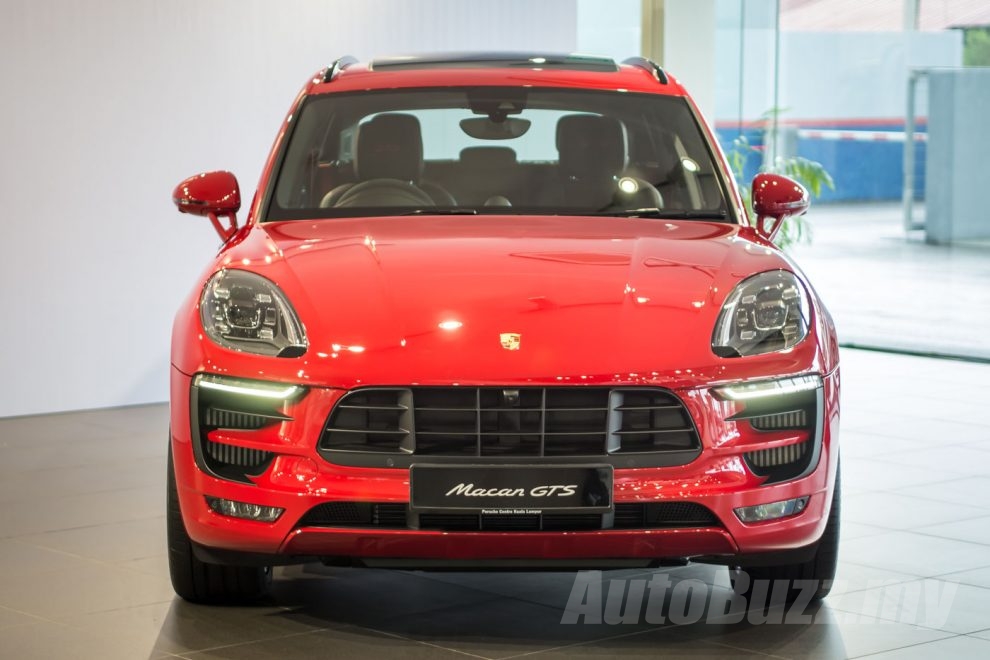 2016-Porsche-Macan-GTS-Launch-4-990x660