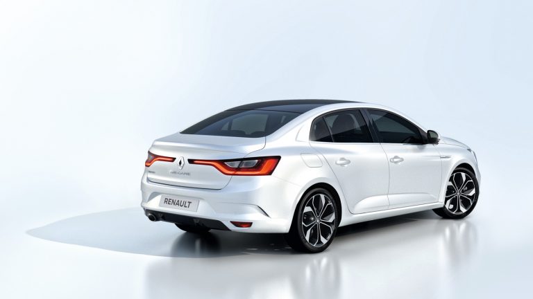2016-Renault-Megane-Sedan-17-768x432