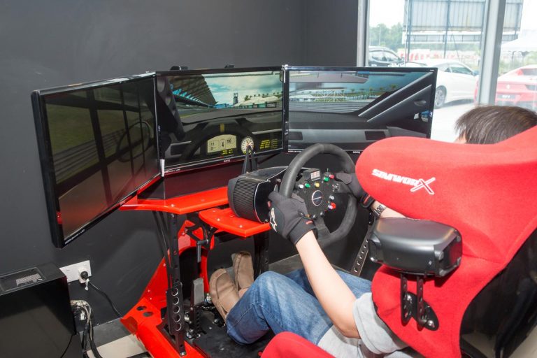 2016-TOC-Aylezo-Racing-Academy-Opening-10-768x512