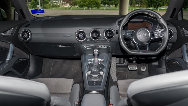 2016-Audi-TTS-Review-41-e1461043595549-768x432