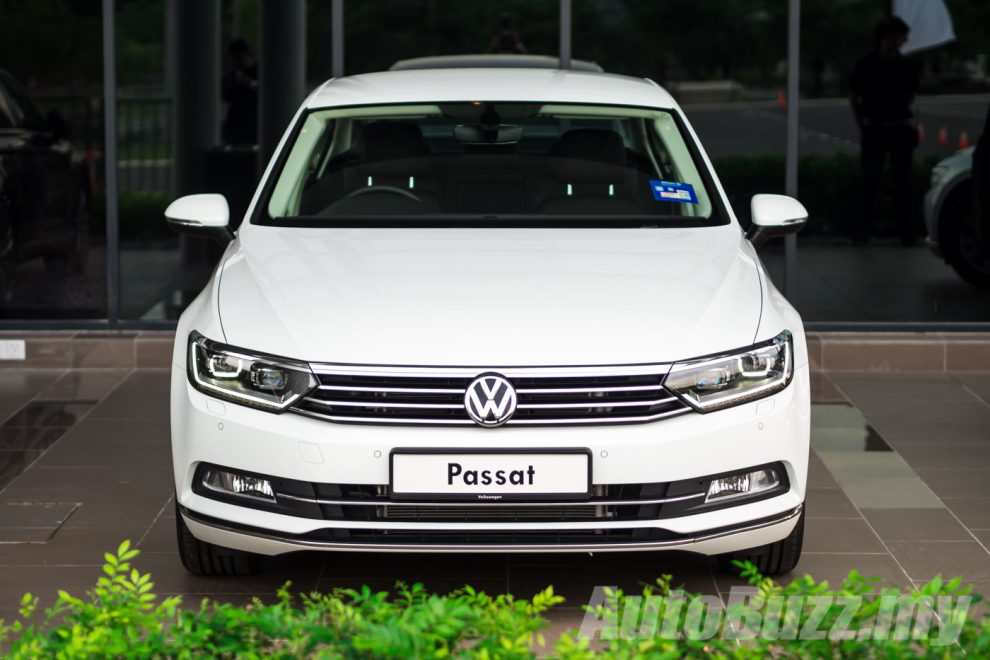 2016-volkswagen-passat-b8-launch-16-990x660