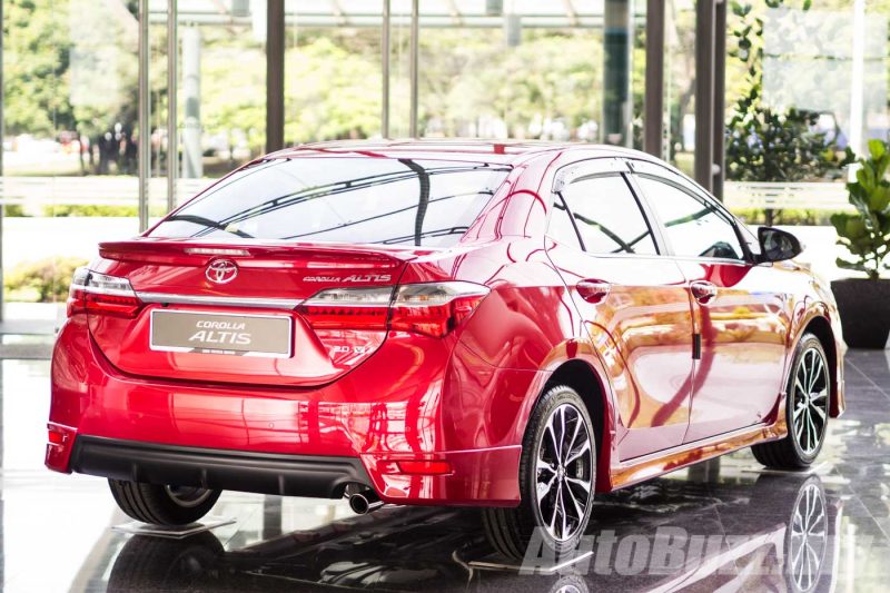2016 Toyota Corolla Altis Facelift Launch - AutoBuzz.my