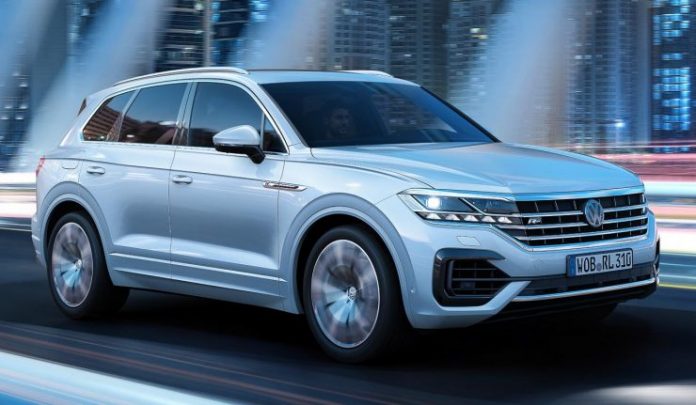 2018-Volkswagen-Touareg-R-Line-1-740x431