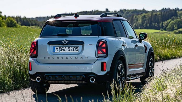 2020-Facelift-MINI-JCW-Countryman-1-2