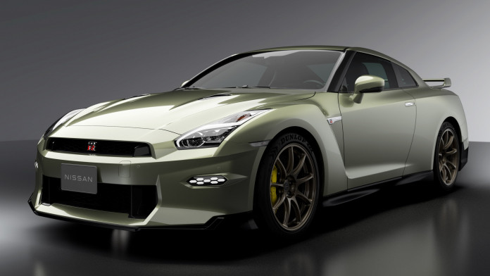 2024-nissan-gt-r-nismo-t-spec14-min-scaled