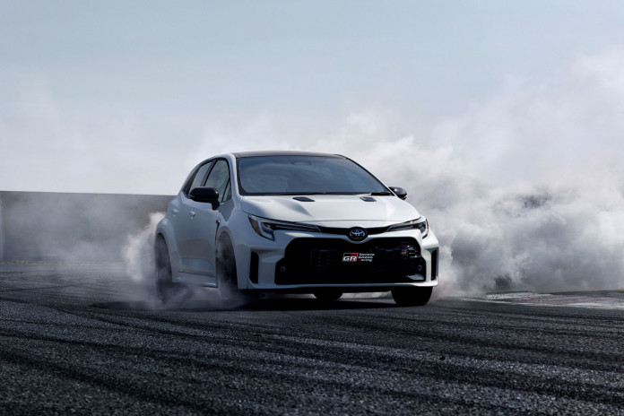 2022-Toyota-GR-Corolla-26