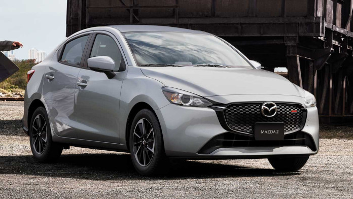2023-Mazda-2-Malaysia-facelift-8